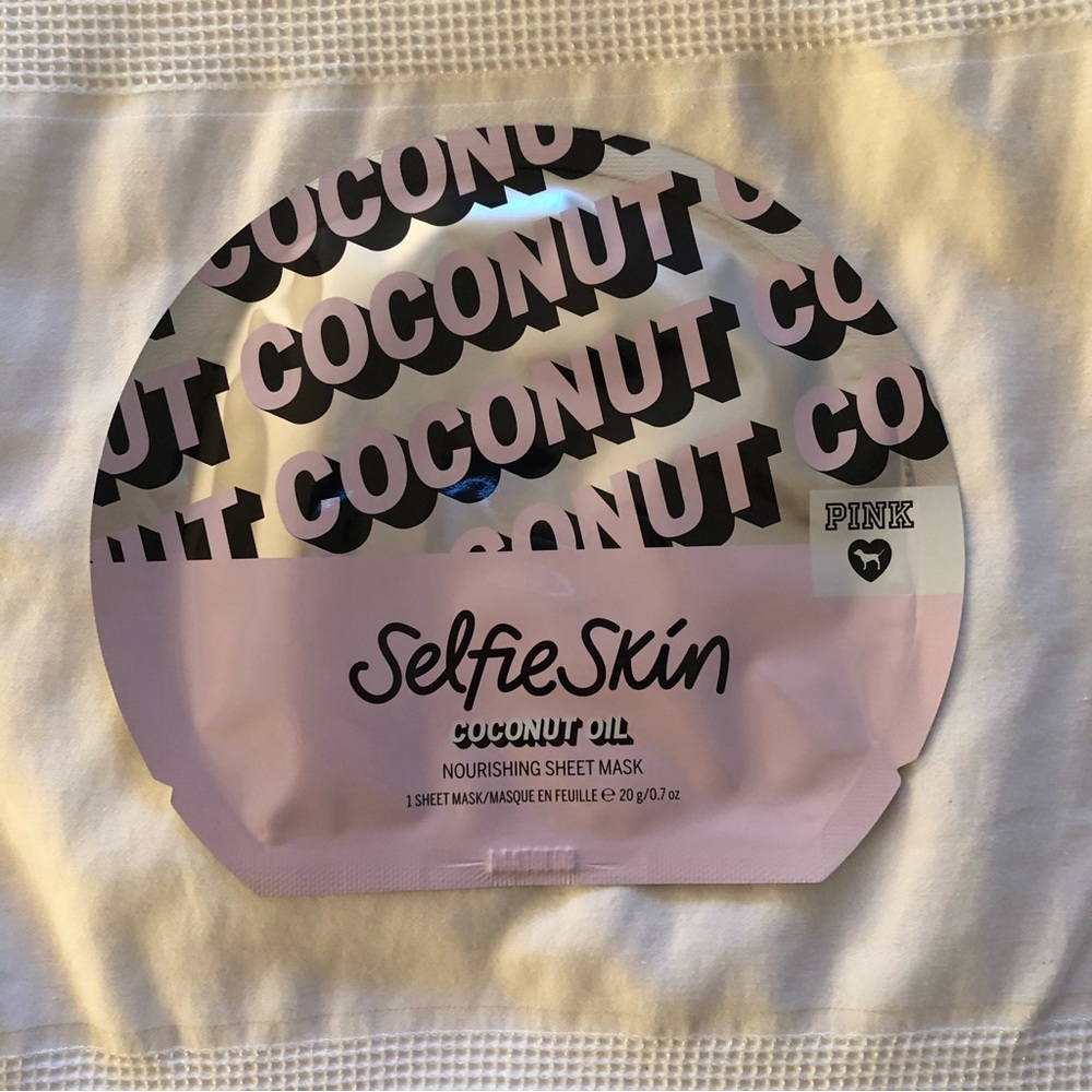 NEW Victoria’s Secret PINK Beauty Selfie Skin Coconut Oil Nourishing Sheet Mask